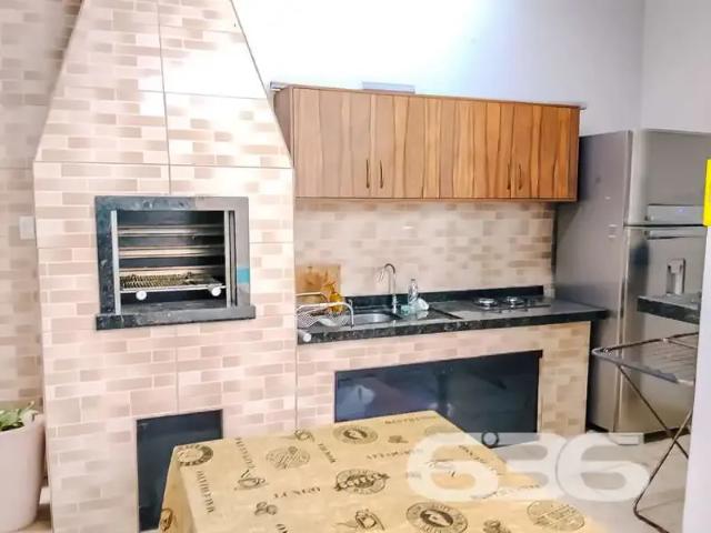 Casa / Sobrado para Venda em Joinville/SC Aventureiro 3 Quartos