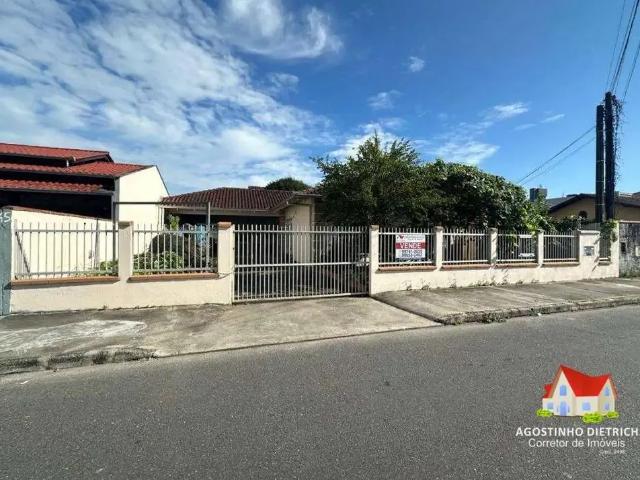 Casa / Sobrado para Venda em Joinville/SC Aventureiro 3 Quartos