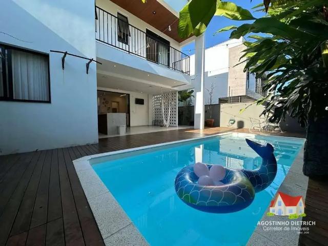 Casa / Sobrado para Venda em Joinville/SC Aventureiro 3 Quartos