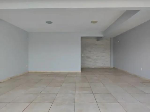 Casa / Sobrado para Venda em Joinville/SC Bom Retiro 3 Quartos