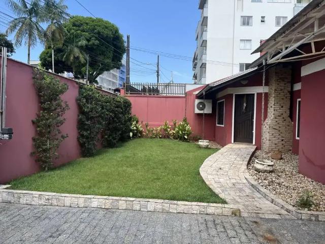 Casa / Sobrado para Venda em Joinville/SC Bom Retiro 2 Quartos