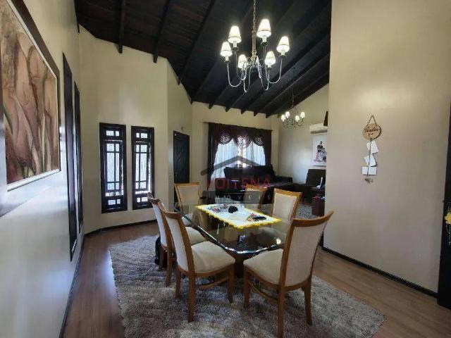 Casa / Sobrado para Venda em Joinville/SC Bom Retiro 3 Quartos