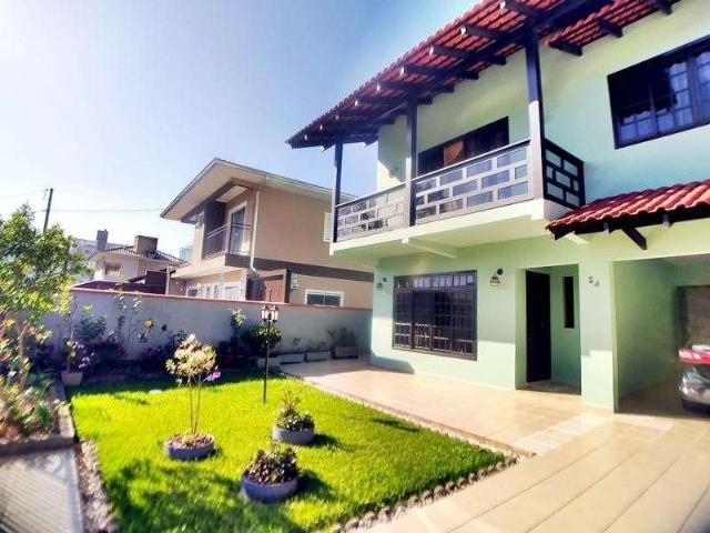 Casa / Sobrado para Venda em Joinville/SC Bom Retiro 3 Quartos