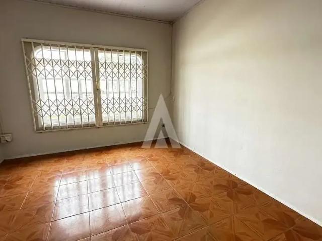 Casa / Sobrado para Venda em Joinville/SC Bom Retiro 3 Quartos