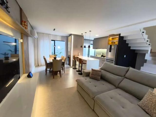 Casa / Sobrado para Venda em Joinville/SC Bom Retiro 3 Quartos