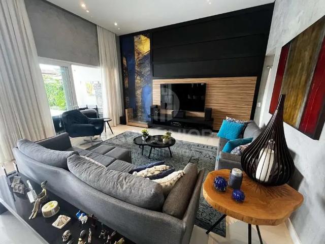Casa / Sobrado para Venda em Joinville/SC Bom Retiro 3 Quartos