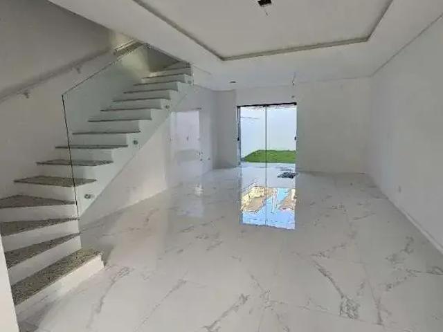 Casa / Sobrado para Venda em Joinville/SC Bom Retiro 3 Quartos