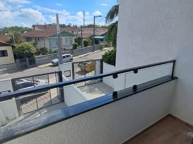 Casa / Sobrado para Venda em Joinville/SC Bom Retiro 3 Quartos