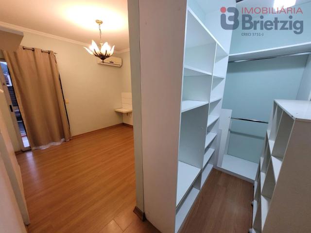 Casa / Sobrado para Venda em Joinville/SC Bom Retiro 3 Quartos