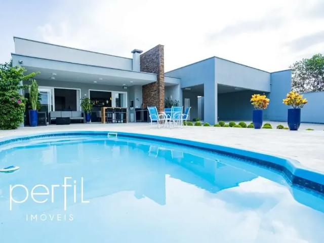Casa / Sobrado para Venda em Joinville/SC Bom Retiro 3 Quartos