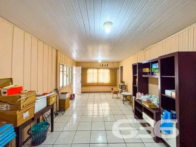 Casa / Sobrado para Venda em Joinville/SC Bom Retiro 3 Quartos