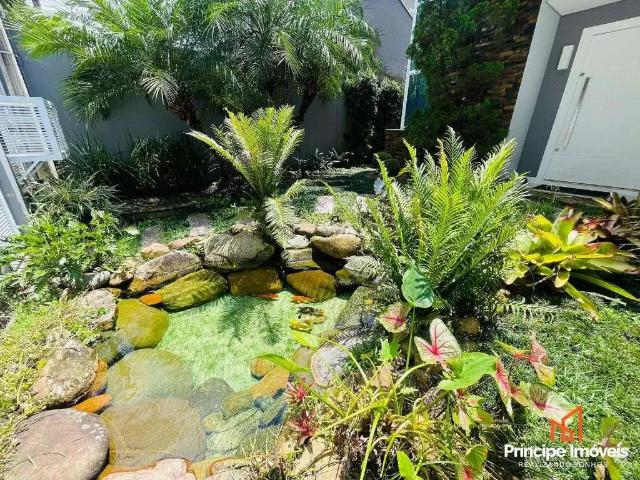 Casa / Sobrado para Venda em Joinville/SC Bom Retiro 3 Quartos