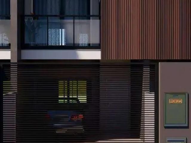 Casa / Sobrado para Venda em Joinville/SC Bom Retiro 3 Quartos