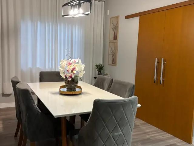 Casa / Sobrado para Venda em Joinville/SC Bom Retiro 3 Quartos
