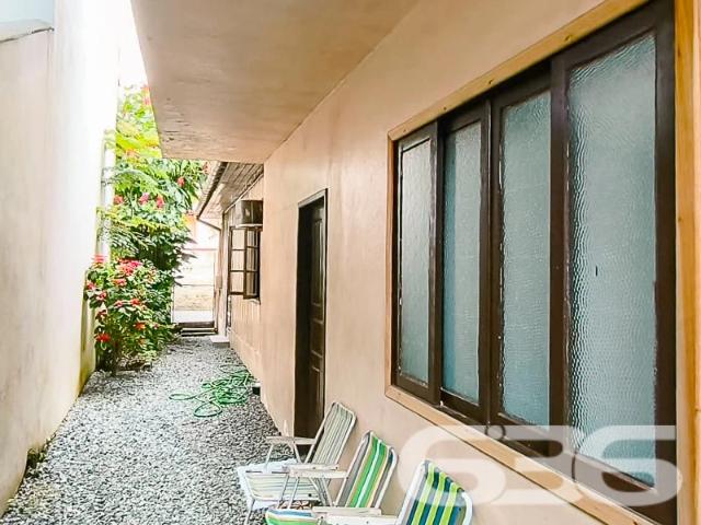 Casa / Sobrado para Venda em Joinville/SC Bom Retiro 3 Quartos