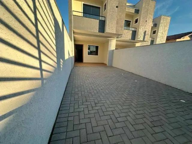 Casa / Sobrado para Venda em Joinville/SC Bom Retiro 3 Quartos