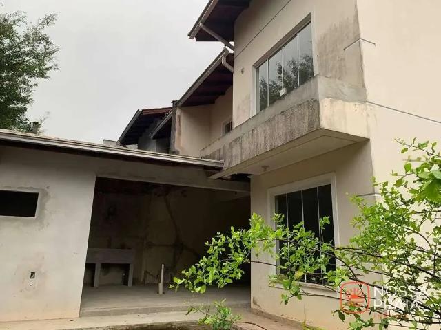 Casa / Sobrado para Venda em Joinville/SC Bom Retiro 4 Quartos