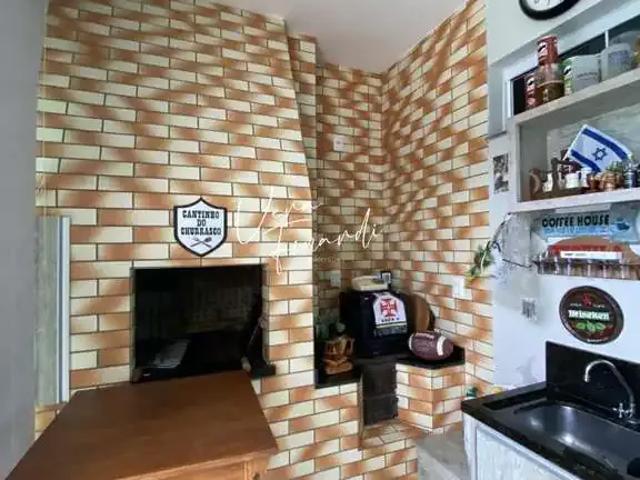 Casa / Sobrado para Venda em Joinville/SC Bom Retiro 5 Quartos