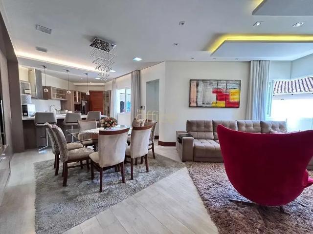 Casa / Sobrado para Venda em Joinville/SC Boa Vista 3 Quartos