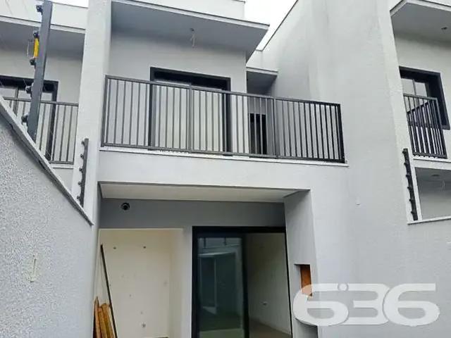 Casa / Sobrado para Venda em Joinville/SC Boa Vista 3 Quartos