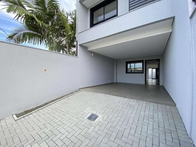 Casa / Sobrado para Venda em Joinville/SC Boa Vista 3 Quartos