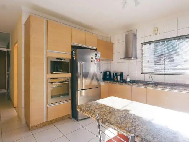 Casa / Sobrado para Venda em Joinville/SC Boa Vista 11 Quartos
