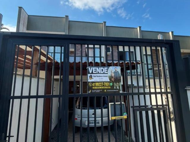 Casa / Sobrado para Venda em Joinville/SC Boa Vista 2 Quartos