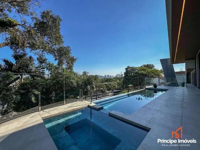 Casa / Sobrado para Venda em Joinville/SC Boa Vista 4 Quartos