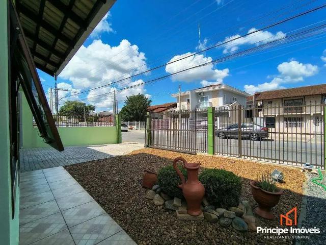 Casa / Sobrado para Venda em Joinville/SC Boa Vista 4 Quartos