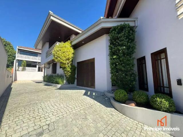 Casa / Sobrado para Venda em Joinville/SC Boa Vista 5 Quartos