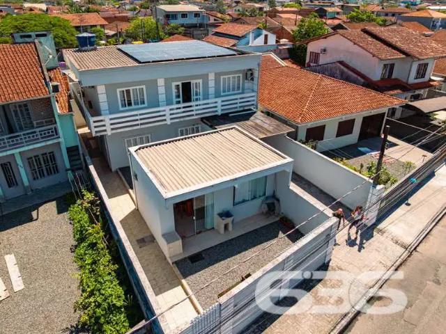 Casa / Sobrado para Venda em Joinville/SC Boa Vista 8 Quartos