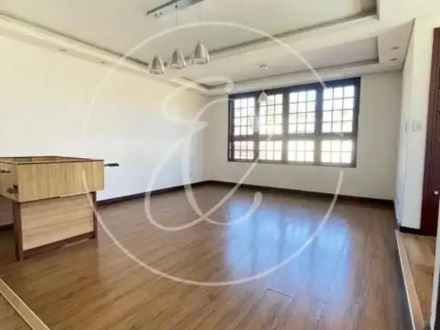 Casa / Sobrado para Venda em Joinville/SC Boehmerwald 5 Quartos