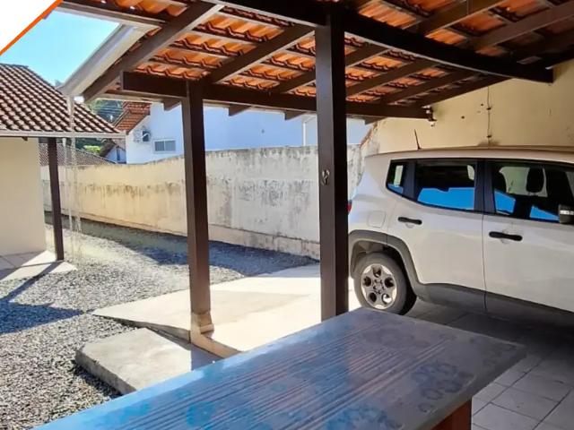 Casa / Sobrado para Venda em Joinville/SC Boehmerwald 2 Quartos