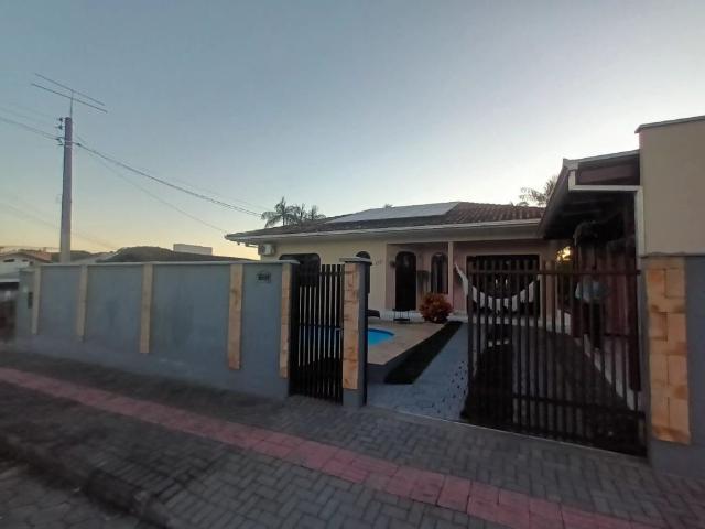 Casa / Sobrado para Venda em Joinville/SC Boehmerwald 2 Quartos