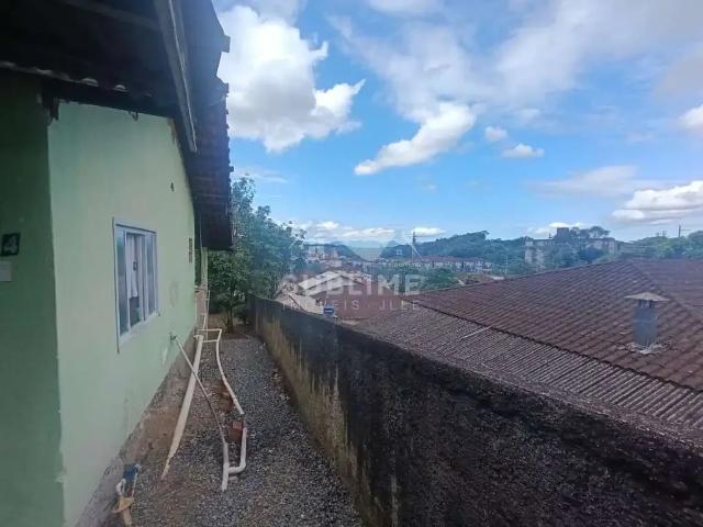 Casa / Sobrado para Venda em Joinville/SC Boehmerwald 3 Quartos