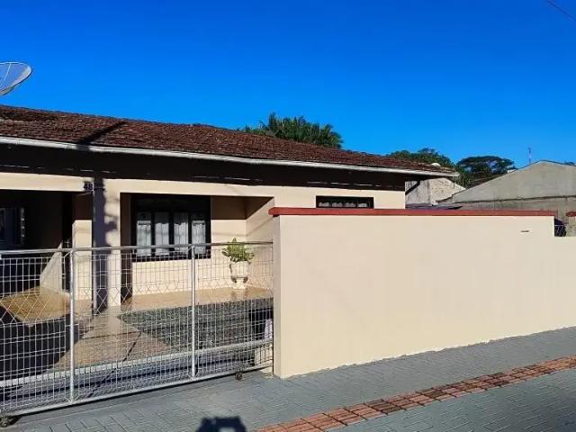 Casa / Sobrado para Venda em Joinville/SC Boehmerwald 3 Quartos