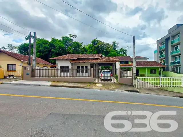 Casa / Sobrado para Venda em Joinville/SC Boehmerwald 3 Quartos