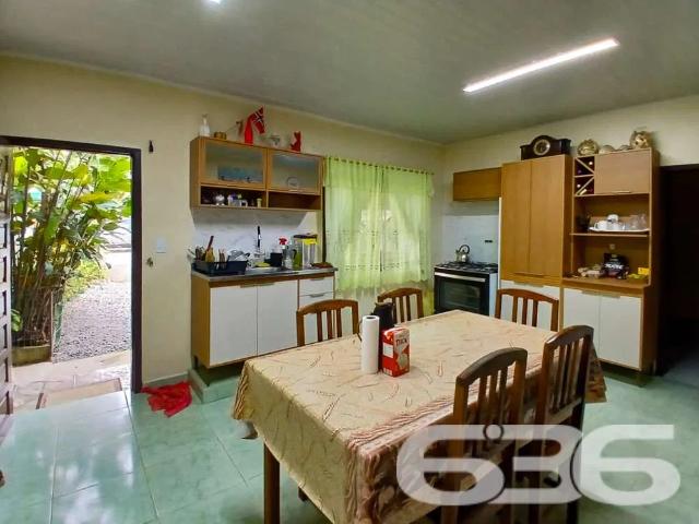Casa / Sobrado para Venda em Joinville/SC Boehmerwald 3 Quartos