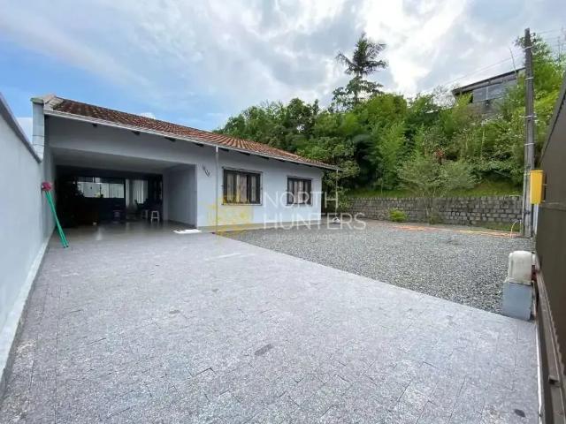 Casa / Sobrado para Venda em Joinville/SC Boehmerwald 3 Quartos