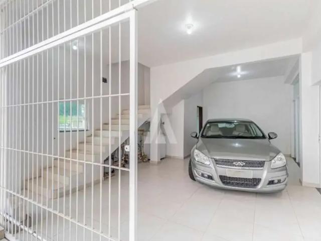Casa / Sobrado para Venda em Joinville/SC Bucarein 2 Quartos