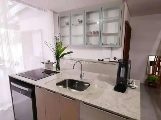 Casa / Sobrado para Venda em Joinville/SC Bucarein 2 Quartos