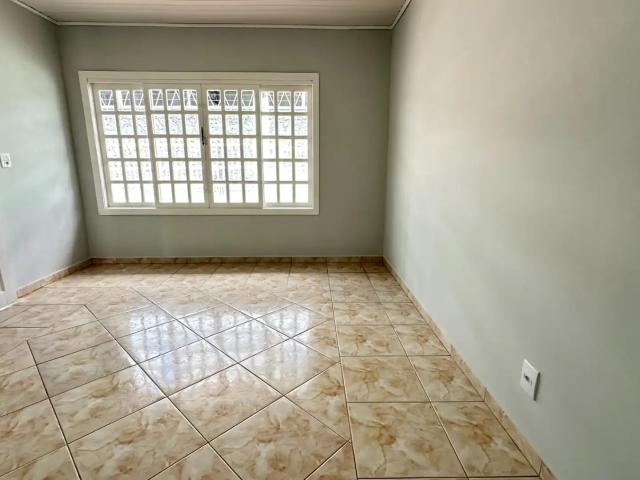 Casa / Sobrado para Venda em Joinville/SC Bucarein 2 Quartos