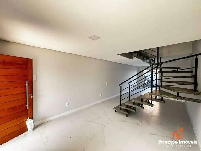 Casa / Sobrado para Venda em Joinville/SC Bucarein 3 Quartos