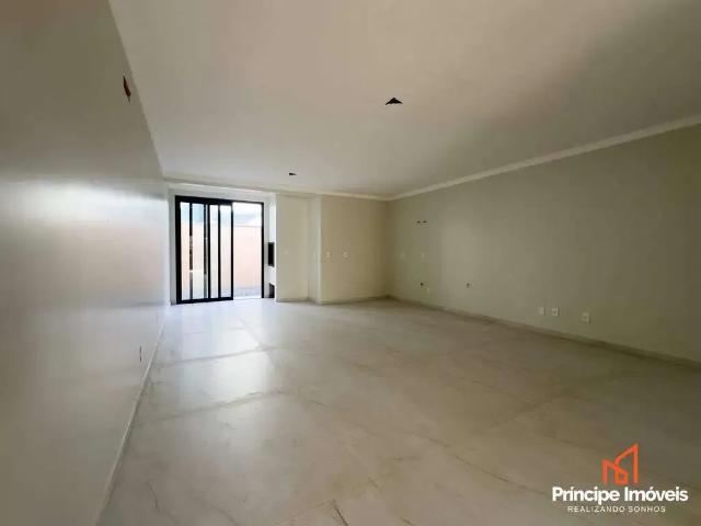 Casa / Sobrado para Venda em Joinville/SC Bucarein 3 Quartos