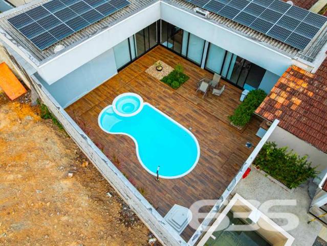 Casa / Sobrado para Venda em Joinville/SC Bucarein 3 Quartos