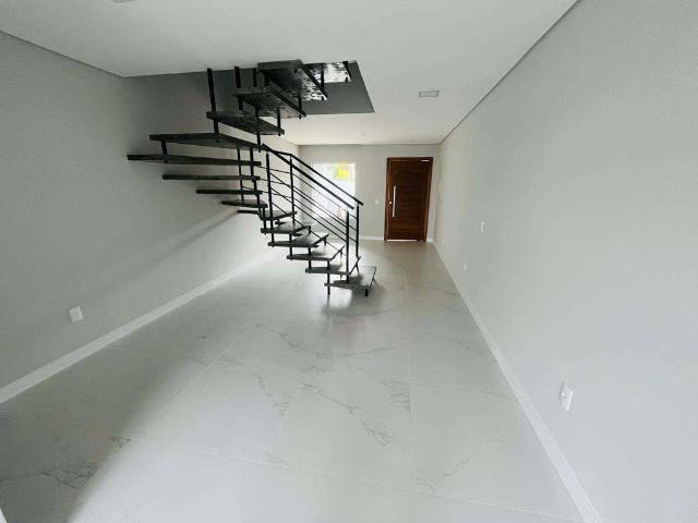 Casa / Sobrado para Venda em Joinville/SC Bucarein 3 Quartos