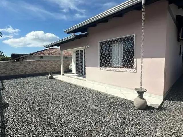 Casa / Sobrado para Venda em Joinville/SC Centro 3 Quartos