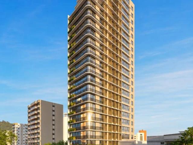 Casa / Sobrado para Venda em Joinville/SC Centro 4 Quartos