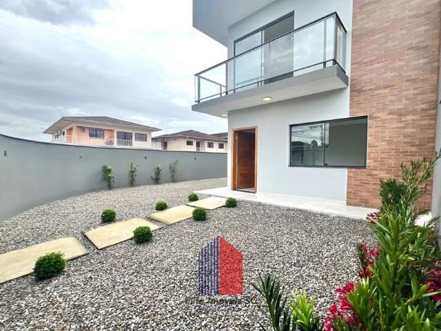 Casa / Sobrado para Venda em Joinville/SC Comasa 3 Quartos