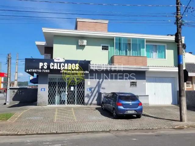 Casa / Sobrado para Venda em Joinville/SC Comasa 5 Quartos